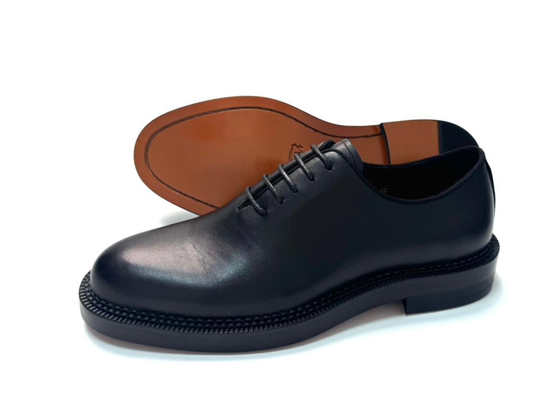 CHAUSSURES HOMMES MOYENNES